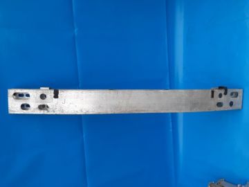 Wzmacniacz przedniego zderzaka TOYOTA PRIUS - 30 09-17