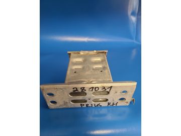 wspornik wzmocnienia przedniego zderzaka praw. TOYOTA PRIUS - 30 09-17