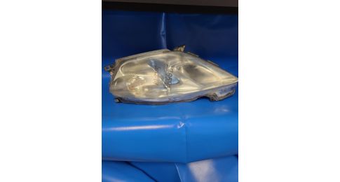 Reflektor Lampa przednia lew. NISSAN LEAF 10-17