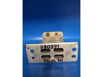 wspornik wzmocnienia przedniego zderzaka praw. TOYOTA PRIUS - 30 09-17