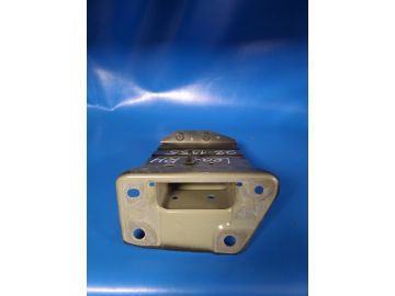 wspornik wzmocnienia przedniego zderzaka praw. NISSAN LEAF 10-17