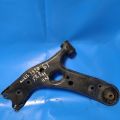 48068-02130 | Dolne ramię przedniego zawieszenia praw. TOYOTA AURIS 06-12 (282061)