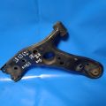 48068-02130 | Dolne ramię przedniego zawieszenia praw. TOYOTA AURIS 06-12 (282062)
