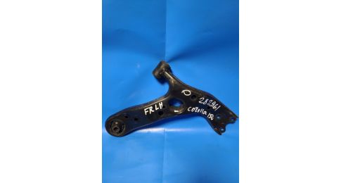 Dolne ramię przedniego zawieszenia lew. TOYOTA COROLLA 150 06-13