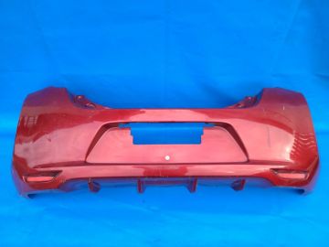 Tylny zderzak NISSAN LEAF 10-17