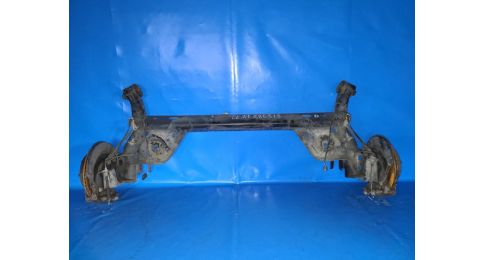 Belka tylnego zawieszenia NISSAN LEAF 10-17