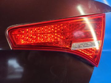 Lampa tylna wewnętrzna praw. KIA OPTIMA TF 11-16