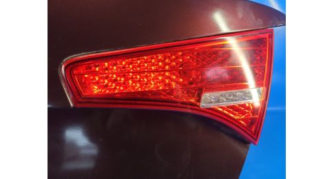 Lampa tylna wewnętrzna praw. KIA OPTIMA TF 11-16 Lampa tylna wewnętrzna praw. KIA OPTIMA TF 11-16