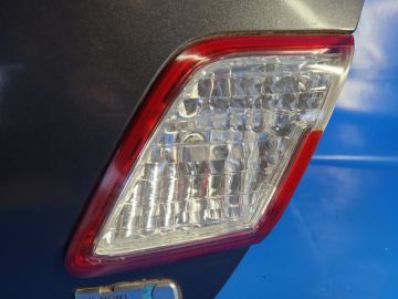 Lampa tylna wewnętrzna praw. TOYOTA CAMRY 40 06-11