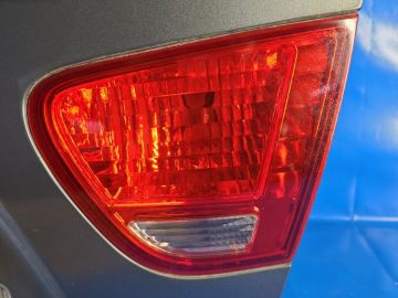 Lampa tylna wewnętrzna praw. HYUNDAI ELANTRA HD 06-11