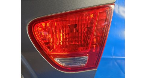 Lampa tylna wewnętrzna praw. HYUNDAI ELANTRA HD 06-11