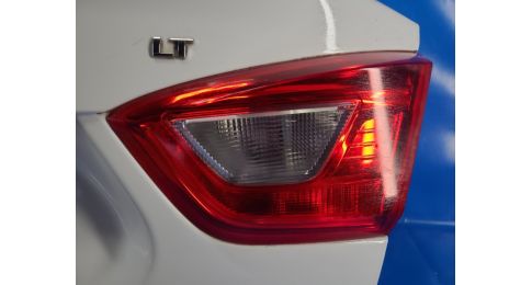 Lampa tylna wewnętrzna praw. CHEVROLET CRUZE 15-