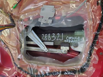 Podnośnik szyby przed. praw. TOYOTA COROLLA 150 06-13