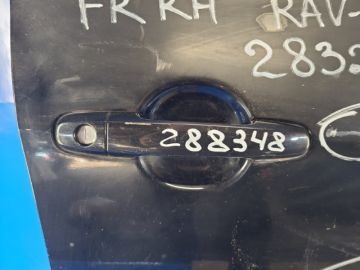 Zewnętrzna klamka drzwi przed. praw. TOYOTA RAV4 05-12