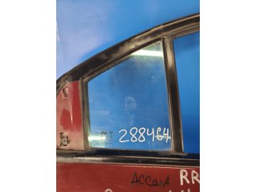 Stała szyba drzwi tyl. praw. HYUNDAI ACCENT MC 06-10