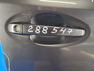 Zewnętrzna klamka drzwi przed. praw. TOYOTA PRIUS PLUS 11-14