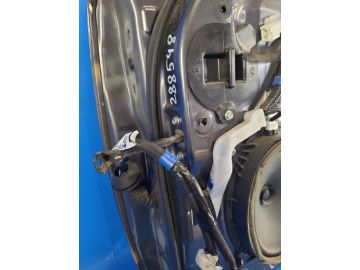 Ogranicznik drzwi przed. praw. TOYOTA PRIUS PLUS 11-14