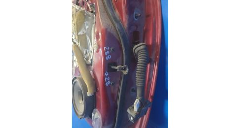 Ogranicznik drzwi przed. lew. NISSAN LEAF 10-17