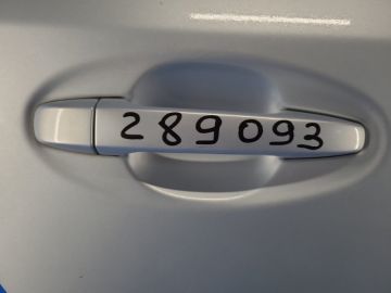Zewnętrzna klamka drzwi tyl. praw. TOYOTA PRIUS PLUS 11-14