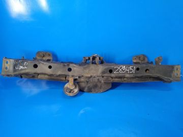 Pas przedni górny TOYOTA YARIS 05–11