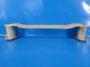 Wzmacniacz tylnego zderzaka TOYOTA COROLLA 18-