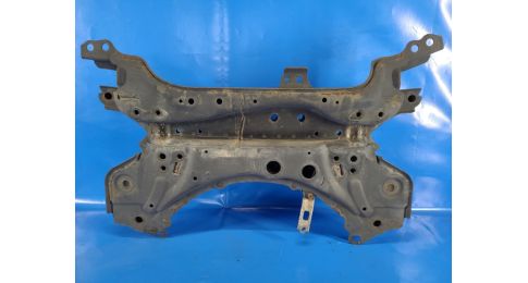 Belka przedniego zawieszenia TOYOTA AURIS 13-18