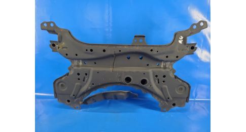 Belka przedniego zawieszenia TOYOTA AURIS 13-18