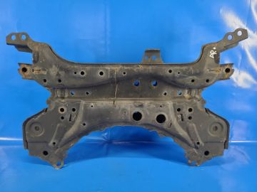 Belka przedniego zawieszenia TOYOTA PRIUS PLUS 11-14