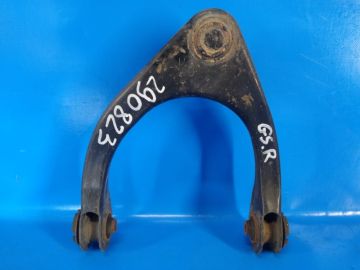 Górne ramię przedniego zawieszenia praw. LEXUS GS350 GS300 05-11