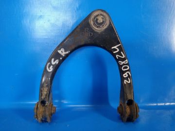Górne ramię przedniego zawieszenia praw. LEXUS GS350 GS300 05-11