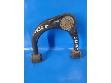Górne ramię przedniego zawieszenia praw. TOYOTA LAND CRUISER PRADO 150 09-17