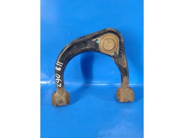 Górne ramię przedniego zawieszenia praw. TOYOTA LAND CRUISER PRADO 150 09-17