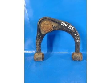 Górne ramię przedniego zawieszenia lew. TOYOTA LAND CRUISER PRADO 150 09-17