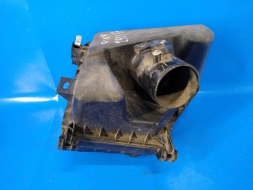 Obudowa filtra powietrza TOYOTA AVENSIS 08-18