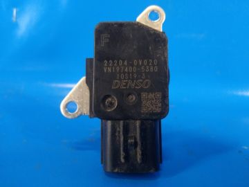 Przepływomierz powietrza TOYOTA LAND CRUISER 200 08-21