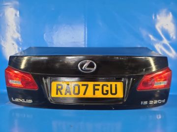 KLAPA TYLNA LEXUS IS250/350 05-13