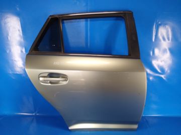 Drzwi tyl. praw. TOYOTA AVENSIS 08-18