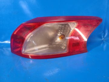 Lampa Tylna praw. MITSUBISHI LANCER X 10 07-15
