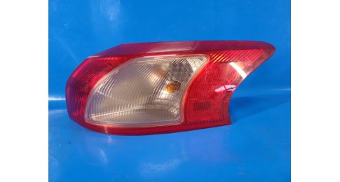 Lampa Tylna praw. MITSUBISHI LANCER X 10 07-15 Lampa Tylna praw. MITSUBISHI LANCER X 10 07-15