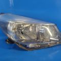 811300D450 | Reflektor Lampa przednia praw. TOYOTA YARIS 11-20 (292648)
