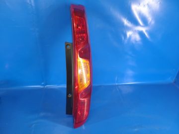 Lampa Tylna praw. NISSAN X-TRAIL T31 07-14