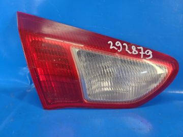 Lampa tylna wewnętrzna lew. MITSUBISHI LANCER X 10 07-15