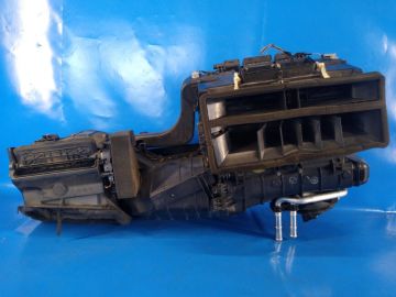 Ogrzewanie kabiny AUDI A6 (C7) 11-18