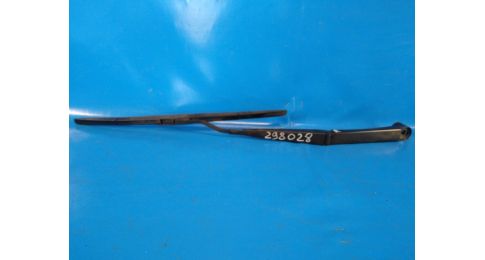 Ramię przedniego wycieraczka praw. MAZDA MX-5 15-