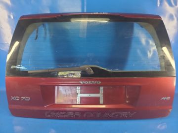 KLAPA TYLNA VOLVO XC70 00–07