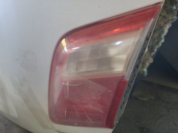 Lampa tylna wewnętrzna praw. TOYOTA CAMRY 40 06-11