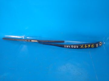 Ramię przedniego wycieraczka praw. LEXUS IS250/350 05-13