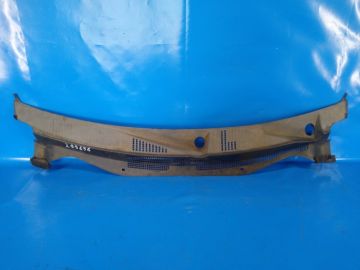 Osłona pod przednią szybę DODGE CALIBER 06-11