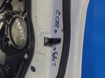 Zamek drzwi przed. praw. CHRYSLER 200 10-14