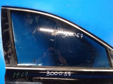 Szyba drzwi przed. praw. VOLVO XC90 02–16